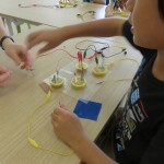 科学実験イベント「小さい“電気”見ぃつけた」(9/22)